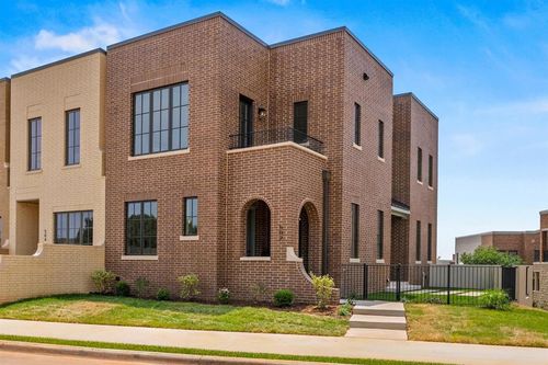502 Ne 2nd St, Oklahoma City, OK, 73104 | Card Image