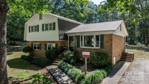 4603 Oakwood Cir, Gastonia, NC, 28056-9037 | Card Image