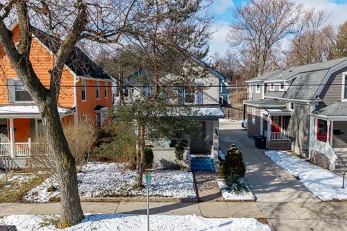616 S Ashley St, Ann Arbor, MI, 48103-4908 | Card Image