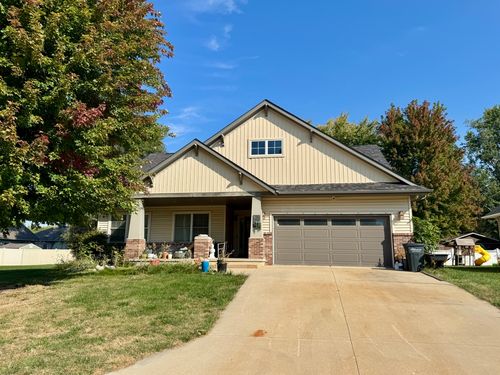 815 W Hudson St, Princeton, IL, 61356-1185 | Card Image