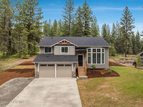 81 Parkland Dr, Blanchard, ID, 83804-4002 | Card Image