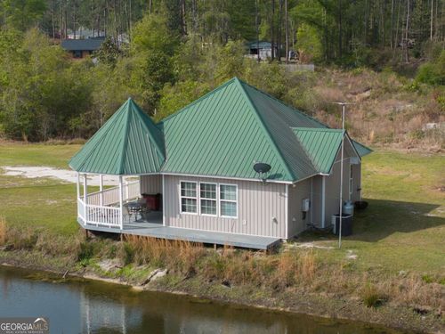 84 Satilla Church Rd, Baxley, GA, 31513-4405 | Card Image