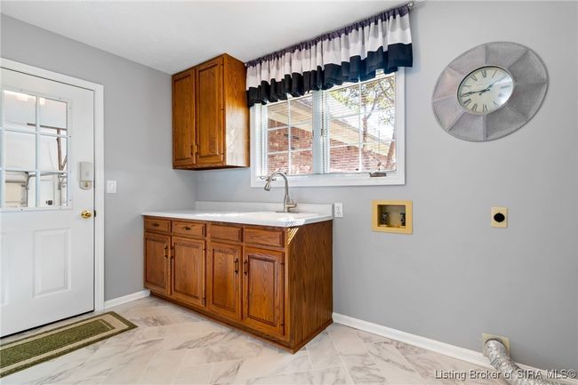12615 Highway 31 N, Home with 4 bedrooms, 4 bathrooms and null parking in Memphis IN | Image 25