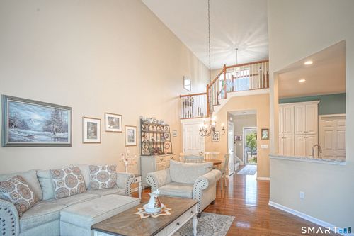 6-6 Lilac Ln, Prospect, CT, 06712-1499 | Card Image