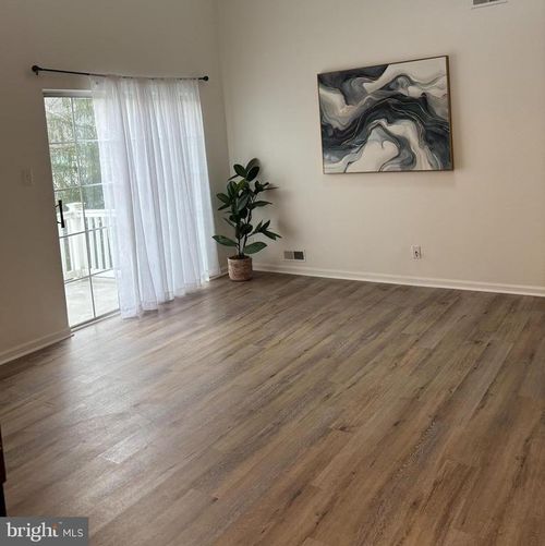 4204 Fenwick Ln, MOUNT LAUREL, NJ, 08054-6235 | Card Image