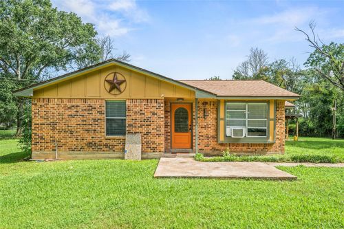 28 Cauthen Dr, Huntsville, TX, 77320-1411 | Card Image