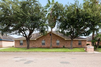 2307 Kimberly Lane, Home with 2 bedrooms, 2 bathrooms and null parking in Edinburg TX | Image 1