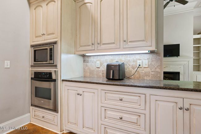 111 Meadow Pointe Cove-11 | Image 12