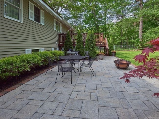 190 Stafford St, House other with 3 bedrooms, 2 bathrooms and 8 parking in Charlton MA | Image 16
