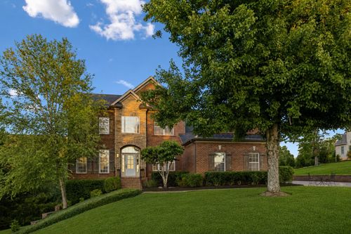 8140 Cloverland Dr, Nashville, TN, 37211-6720 | Card Image