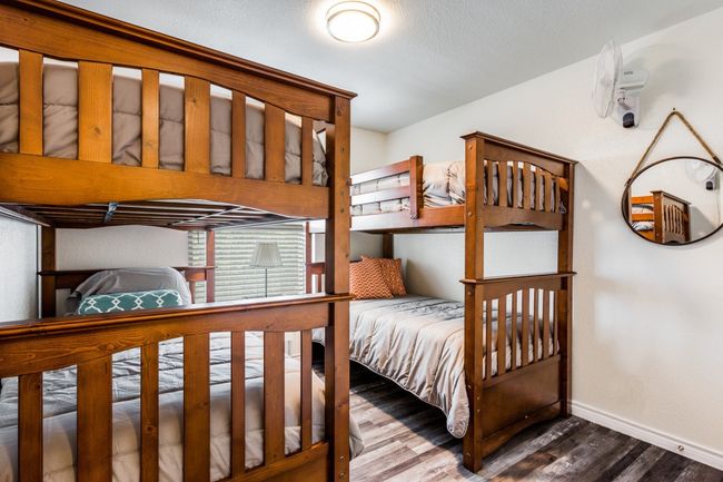 Bunks are inluded for plenty of sleeping space | Image 12