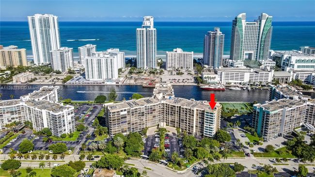 231 - 600 Parkview Dr, Condo with 3 bedrooms, 2 bathrooms and null parking in Hallandale Beach FL | Image 51