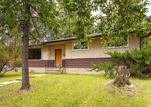 5605 47a Avenue, Camrose, AB, T4V2P4 | Card Image