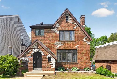 1129 Terrace Dr, Richmond Heights, MO, 63117-1334 | Card Image