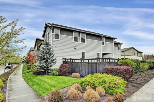32898 Pine Ave Se, Black Diamond, WA, 98010-5009 | Card Image