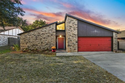 3820 Sugar Ridge Road, Fort Worth, TX, 76133 | Card Image