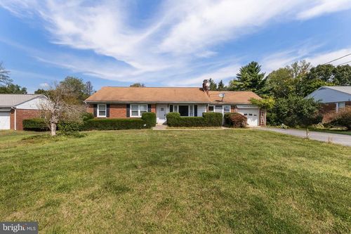 10319 Bethesda Church Rd, DAMASCUS, MD, 20872-1741 | Card Image