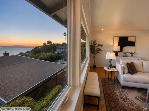 180 Solano St, Tiburon, CA, 94920-1916 | Card Image