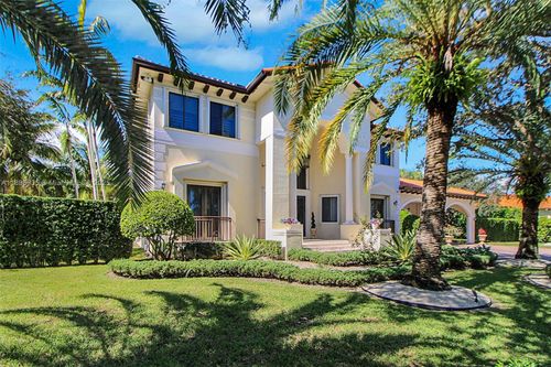 18968 Sw 80th Ct, Cutler Bay, FL, 33157-7427 | Card Image