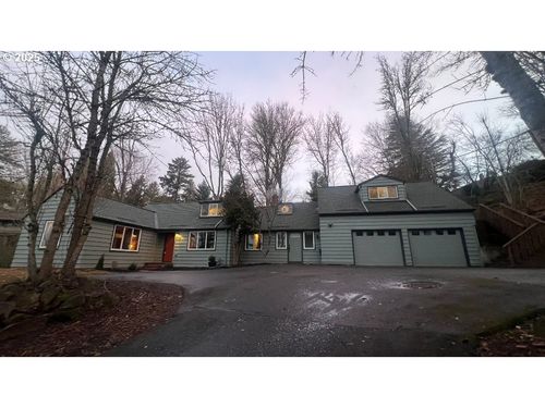 8155 Sw Canyon Rd, Portland, OR, 97225-3330 | Card Image