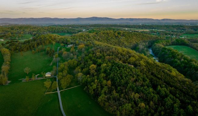1582 N River Rd, House other with 4 bedrooms, 5 bathrooms and null parking in MOUNT CRAWFORD VA | Image 74