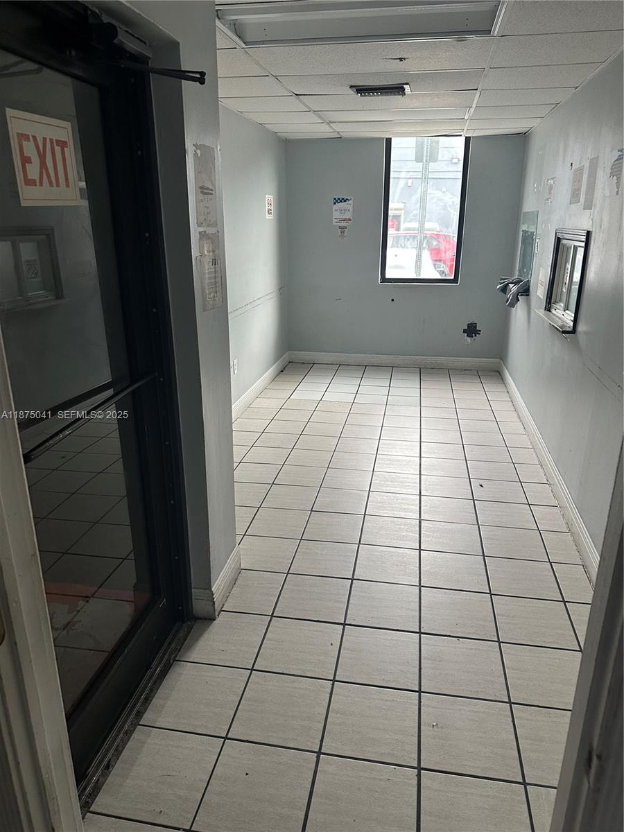 Commercial Lease in Miami 3
