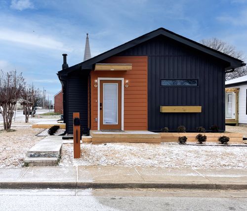 2001 Jackson St, Chattanooga, TN, 37404-1427 | Card Image