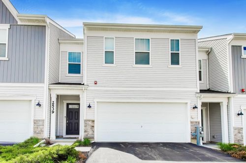 2539 Geranium Way, Rolling Meadows, IL, 60008 | Card Image