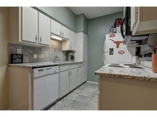 207-106 E 30th St, Austin, TX, 78705-3851 | Card Image