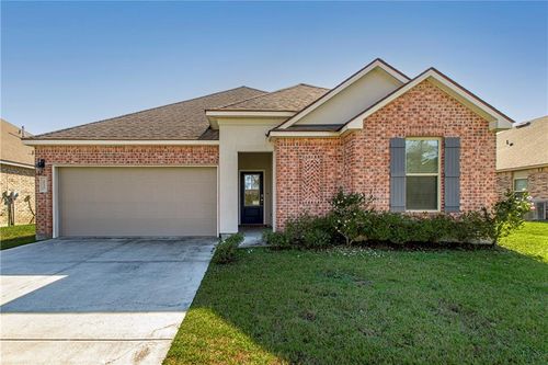 40230 Cypress Reserve Boulevard, Ponchatoula, LA, 70454 | Card Image