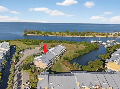 3257 Mangrove Point Dr, RUSKIN, FL, 33570-3066 | Card Image
