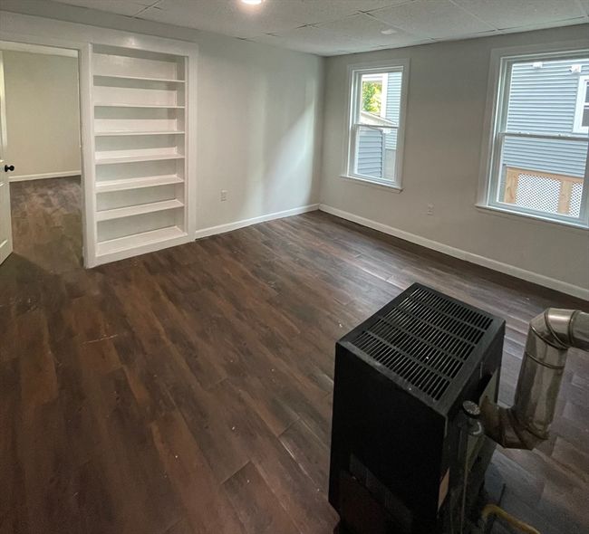 APT-1 - 81 Merrifield St, Condo with 3 bedrooms, 1 bathrooms and null parking in Worcester MA | Image 9