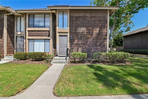 956 S Downey Pl, Anaheim, CA, 92804-4278 | Card Image