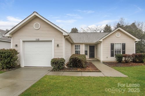 110 Bosburg Dr, Mooresville, NC, 28115-5229 | Card Image
