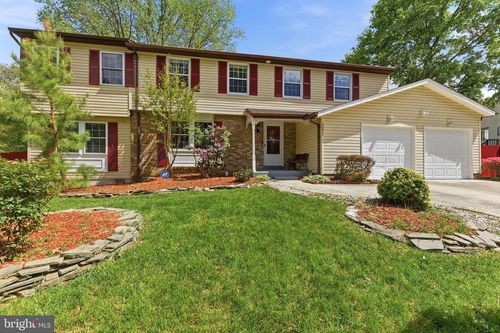 13011 Old Chapel Rd, BOWIE, MD, 20720-4623 | Card Image
