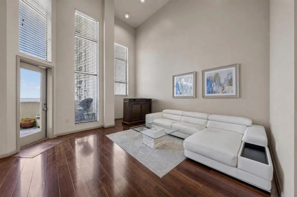 Residential in Sandy Springs 4