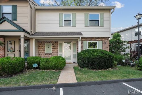 13394 Hiddengarden Ct, Ballwin, MO, 63021-5848 | Card Image