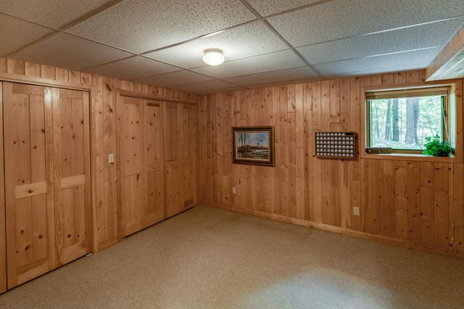 Lower level bedroom. | Image 34