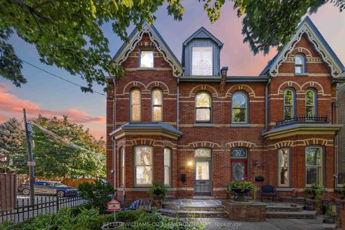 455 Ontario St, Toronto, ON, M5A2V9 | Card Image