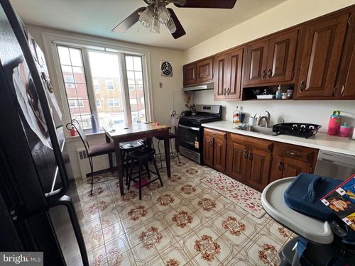 2813 Unruh Ave, PHILADELPHIA, PA, 19149-2525 | Card Image