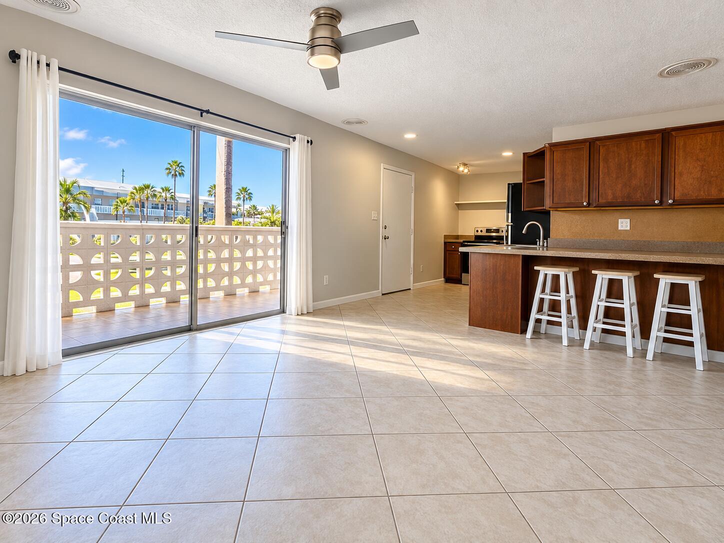 Residential Lease in Cocoa Beach 4