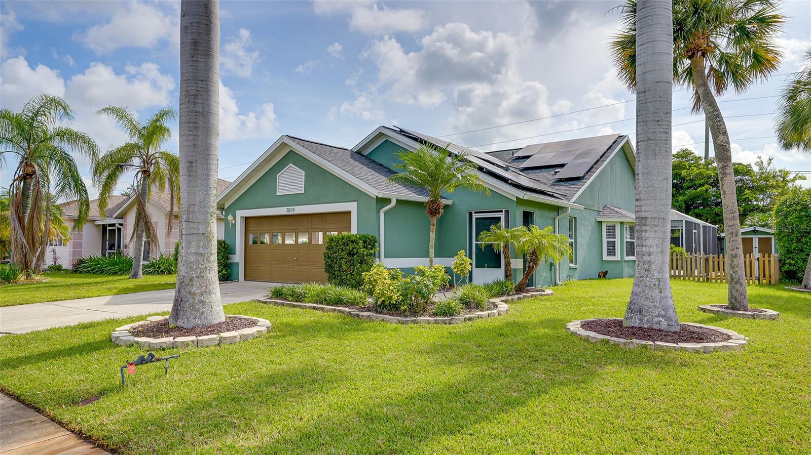 44th Ct, Sarasota, FL 34243