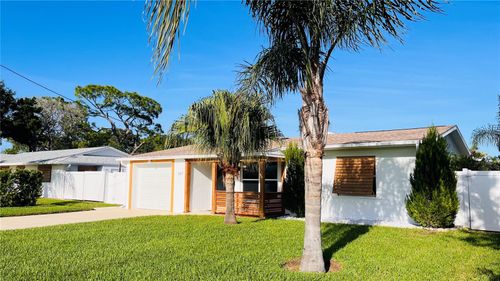 527 S Peninsula Ave, NEW SMYRNA BEACH, FL, 32169-2933 | Card Image