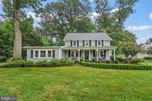 1229 Reston Ave, Herndon, VA, 20170-2404 | Card Image