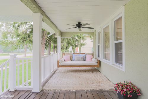 404 N Main St, Capac, MI, 48014-3148 | Card Image