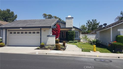 7 Atlanta, Irvine, CA, 92620-2503 | Card Image