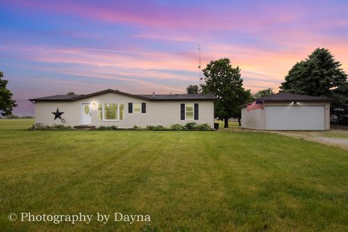 6934 E 5000s Rd, Saint Anne, IL, 60964-4241 | Card Image