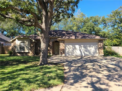 1006 Red Bird Dr, Cedar Park, TX, 78613-5462 | Card Image