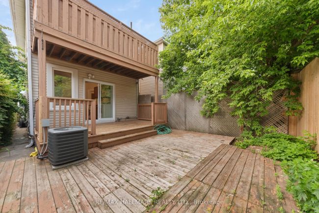 25 Norwood Terr, House other with 3 bedrooms, 3 bathrooms and null parking in Toronto ON | Image 15