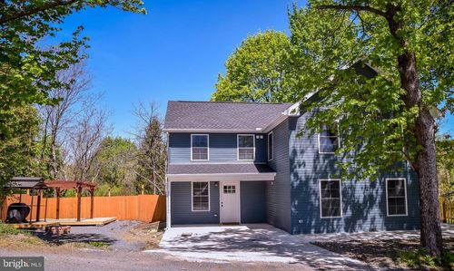 1500 Rock St, Lehighton, PA, 18235-9383 | Card Image